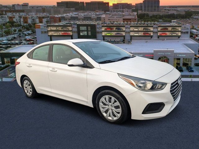 2022 Hyundai Accent SE