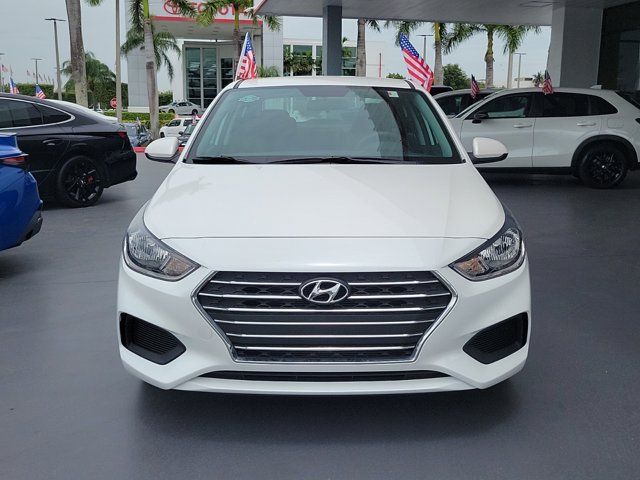 2022 Hyundai Accent SE