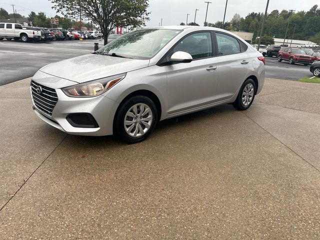 2022 Hyundai Accent SE