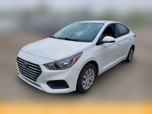 2022 Hyundai Accent SE