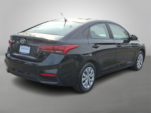 2022 Hyundai Accent SE