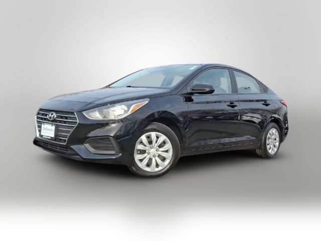 2022 Hyundai Accent SE