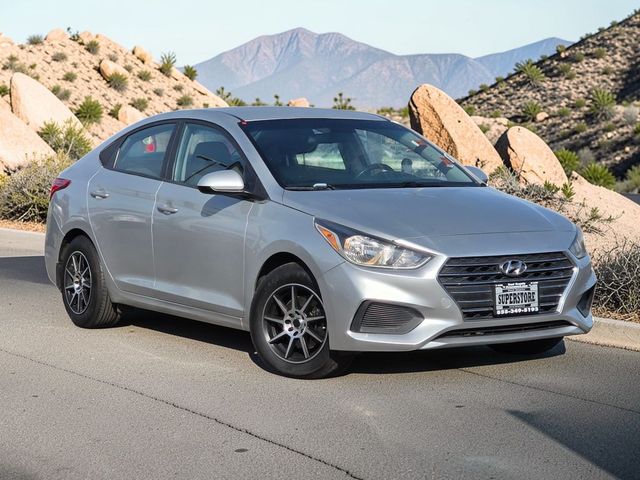 2022 Hyundai Accent SE