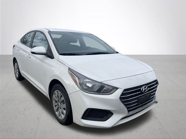 2022 Hyundai Accent SE