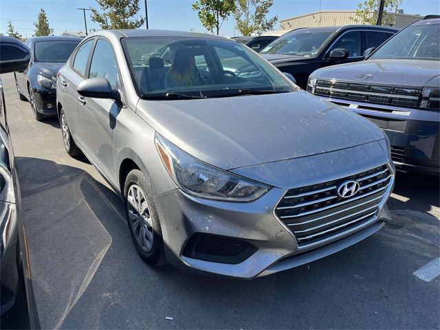 2022 Hyundai Accent SE