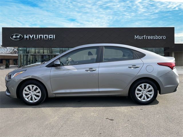 2022 Hyundai Accent SE