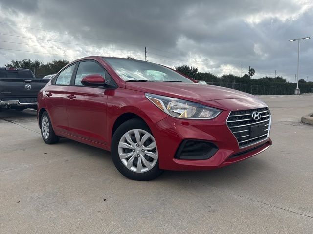 2022 Hyundai Accent SE