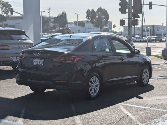 2022 Hyundai Accent SE