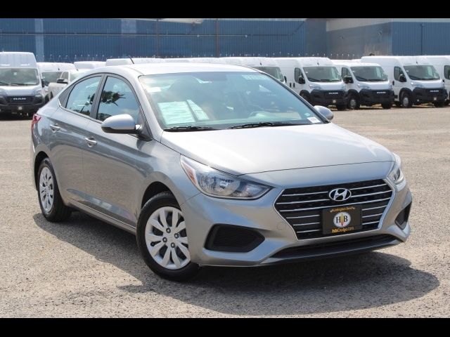 2022 Hyundai Accent SE