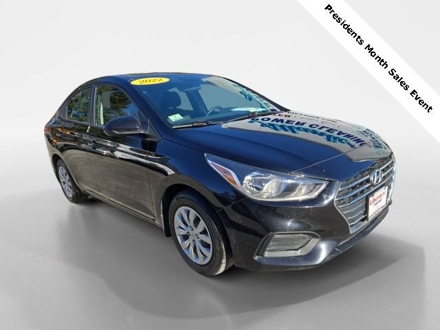 2022 Hyundai Accent SE