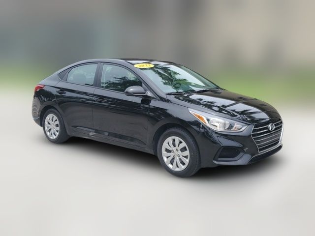 2022 Hyundai Accent SE