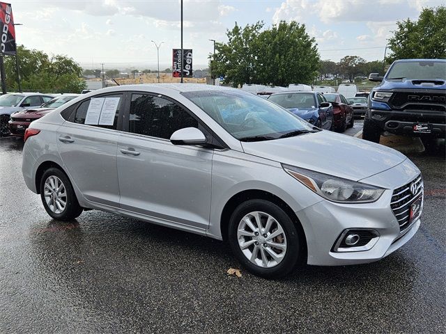 2022 Hyundai Accent SEL