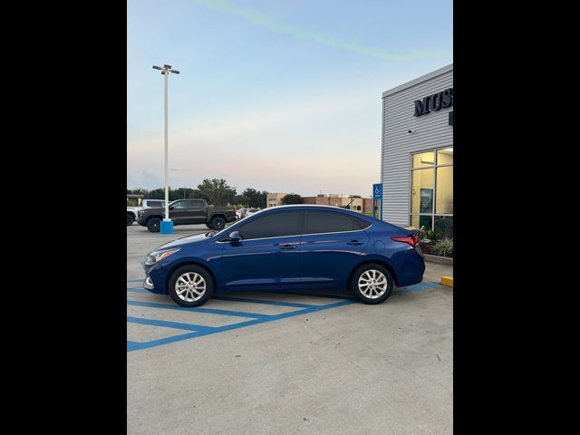 2022 Hyundai Accent SEL