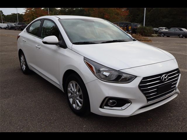 2022 Hyundai Accent SEL