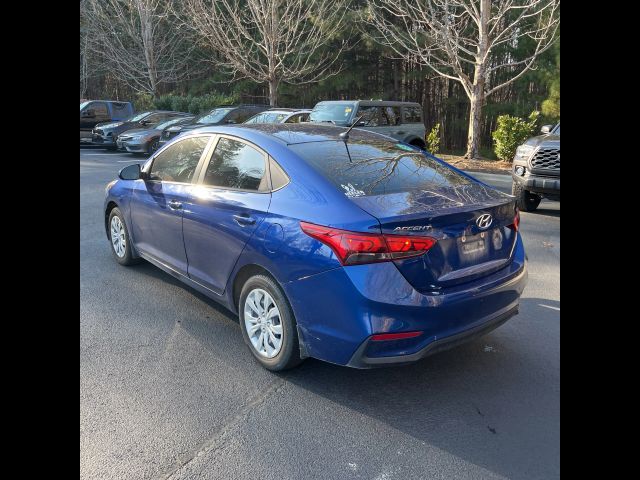 2022 Hyundai Accent SE