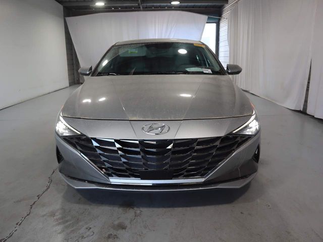 2022 Hyundai Elantra Limited