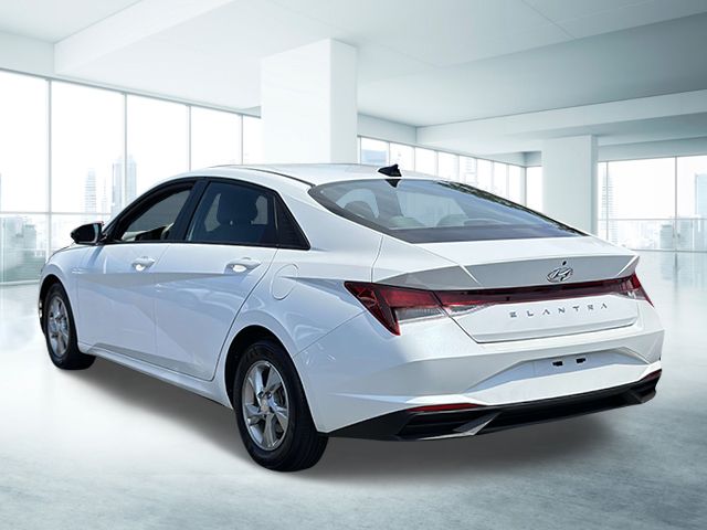 2022 Hyundai Elantra SE