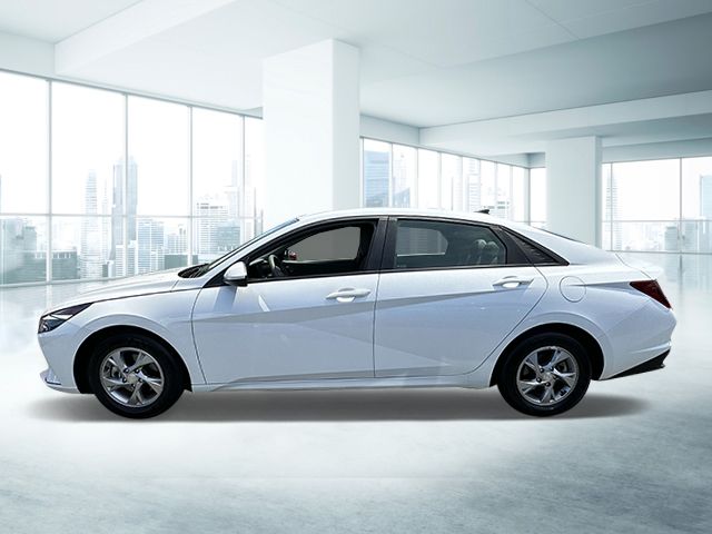 2022 Hyundai Elantra SE