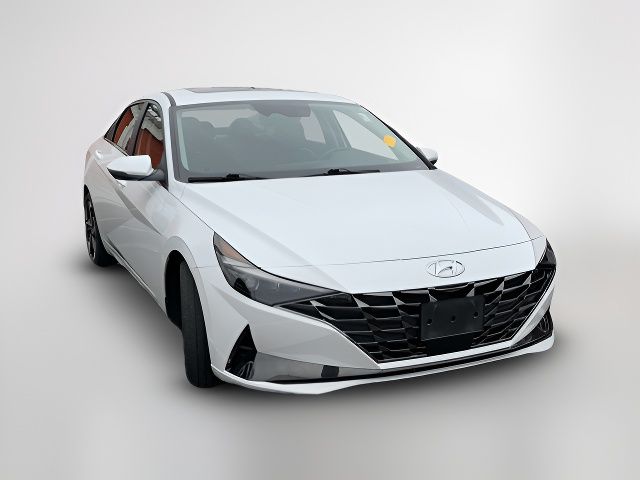 2022 Hyundai Elantra Limited