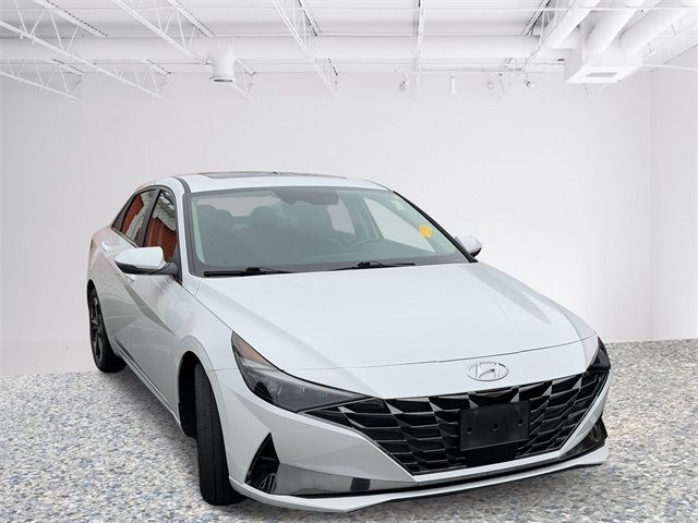 2022 Hyundai Elantra Limited