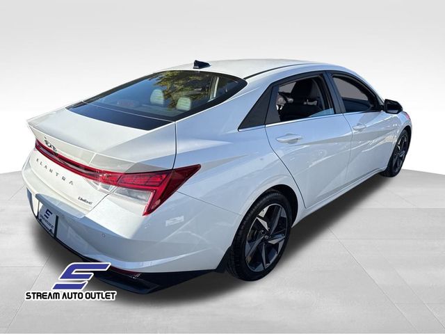 2022 Hyundai Elantra Limited