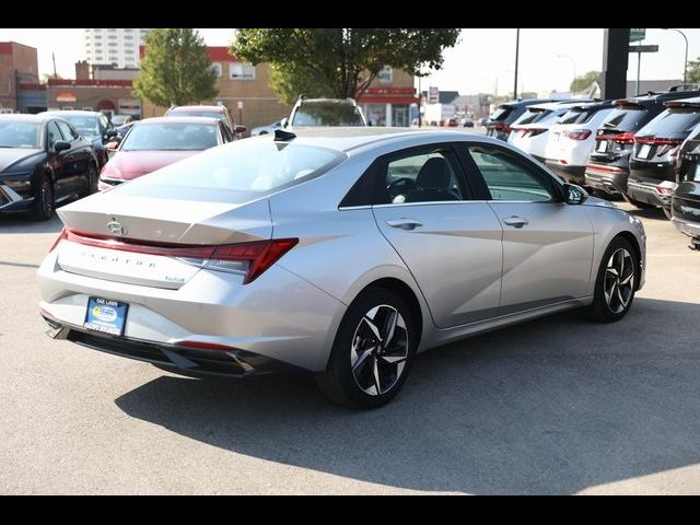 2022 Hyundai Elantra Limited