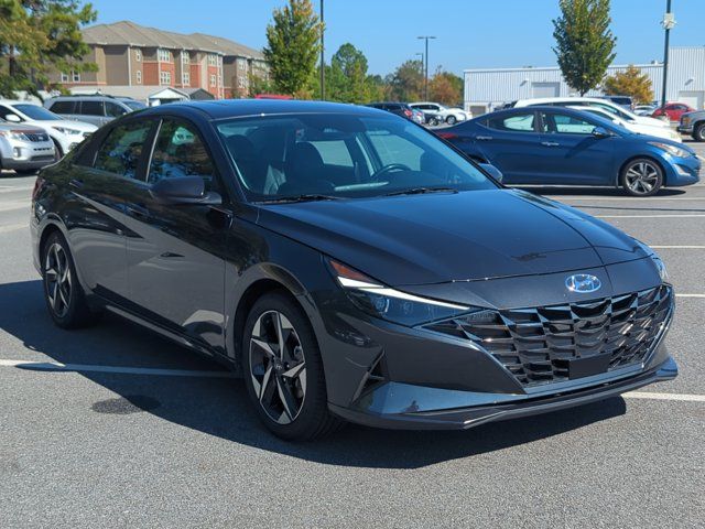 2022 Hyundai Elantra Limited