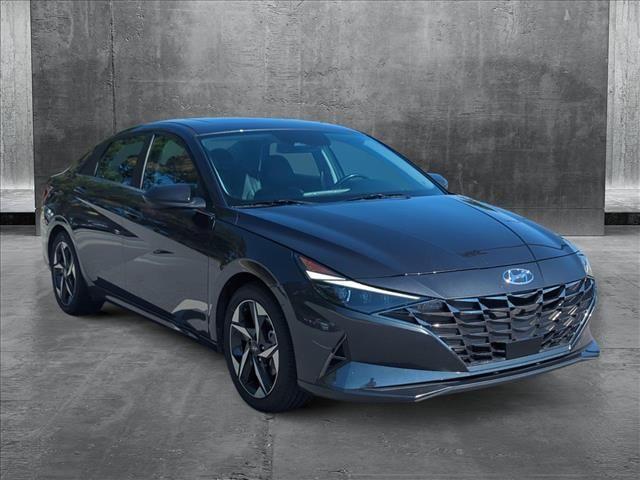 2022 Hyundai Elantra Limited