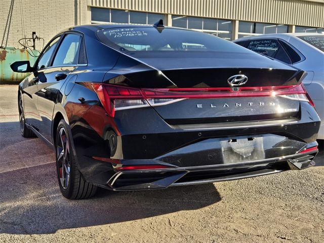 2022 Hyundai Elantra Limited