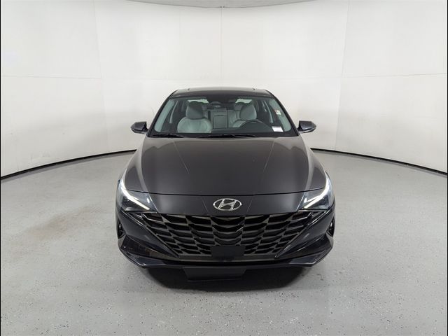 2022 Hyundai Elantra Limited