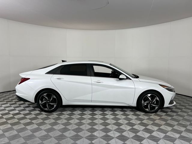 2022 Hyundai Elantra Limited