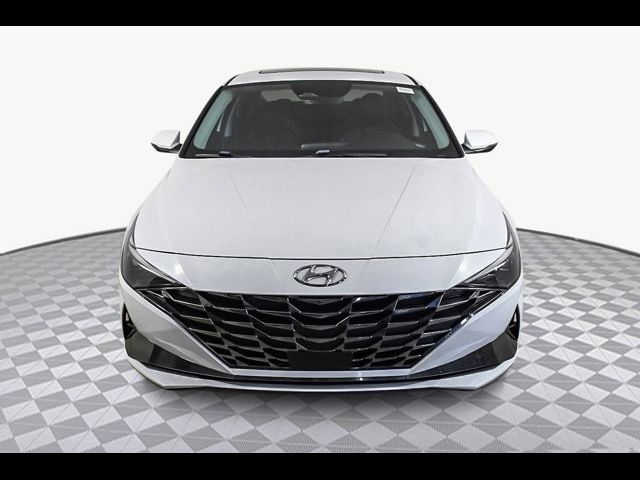 2022 Hyundai Elantra Limited