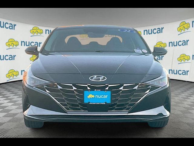 2022 Hyundai Elantra Limited