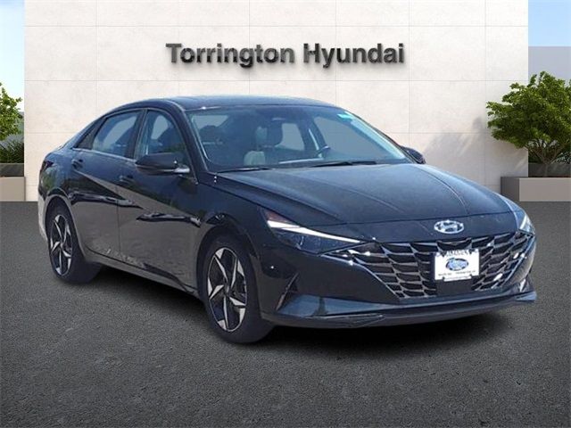 2022 Hyundai Elantra Limited