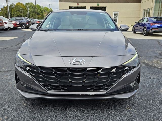 2022 Hyundai Elantra Limited