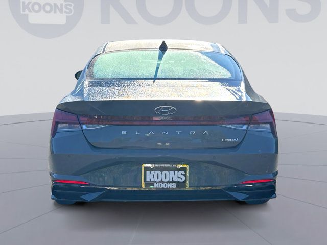 2022 Hyundai Elantra Limited