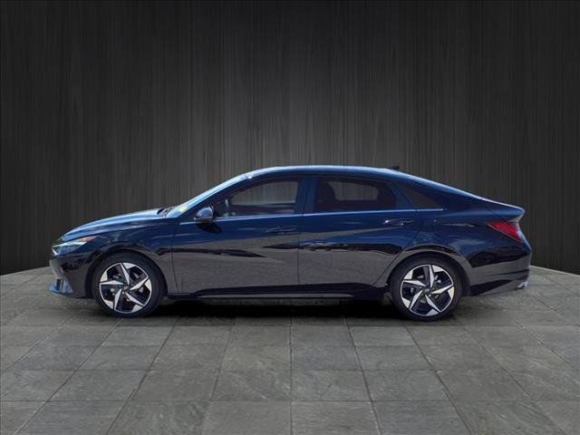 2022 Hyundai Elantra Limited