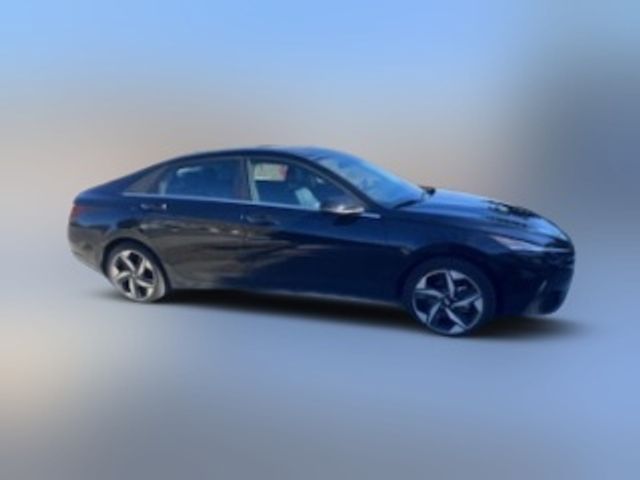 2022 Hyundai Elantra Limited