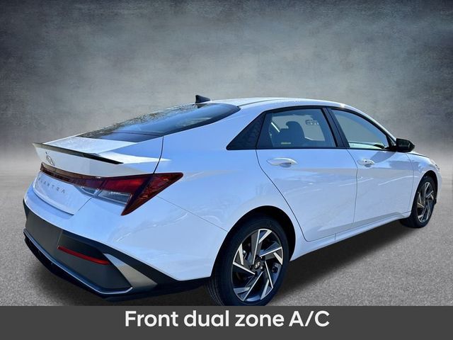 2022 Hyundai Elantra Limited