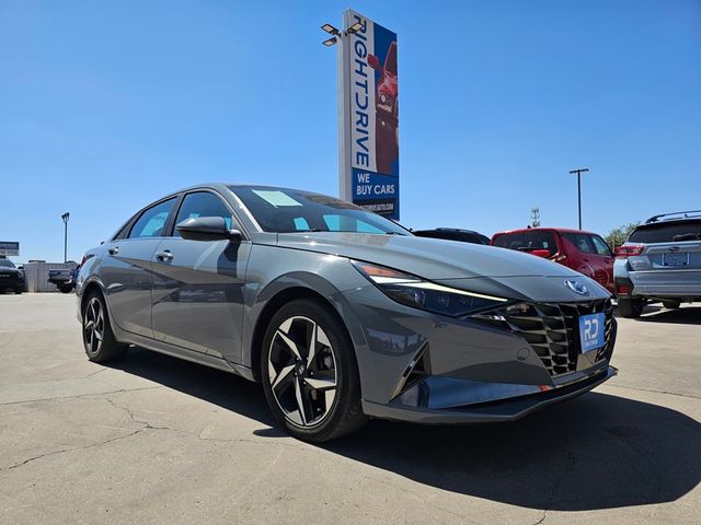 2022 Hyundai Elantra Limited