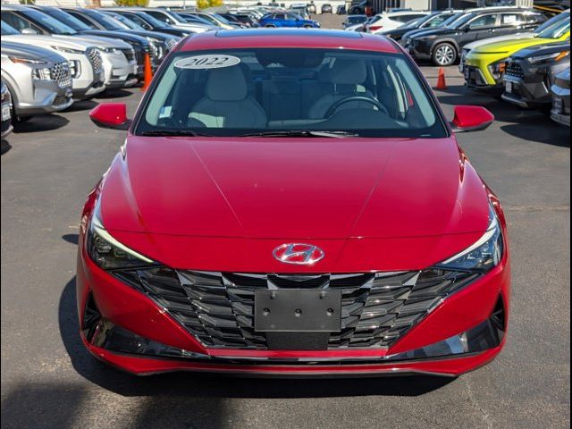 2022 Hyundai Elantra Limited