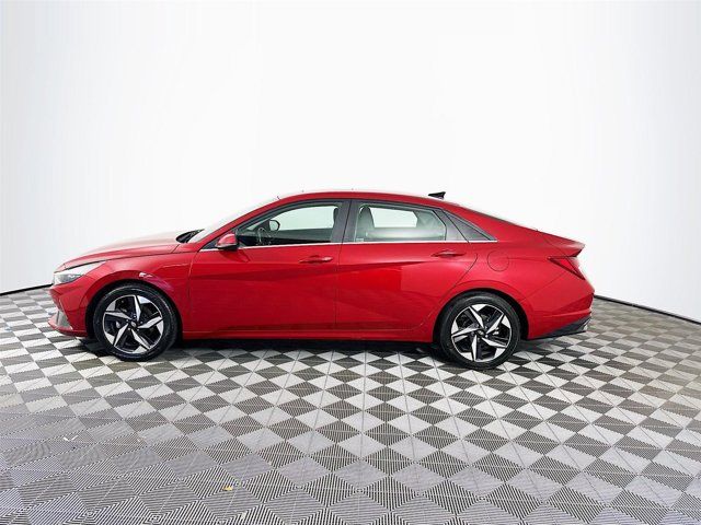 2022 Hyundai Elantra Limited