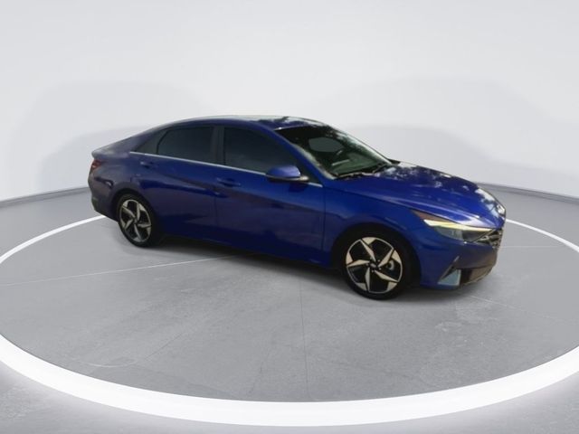 2022 Hyundai Elantra Limited