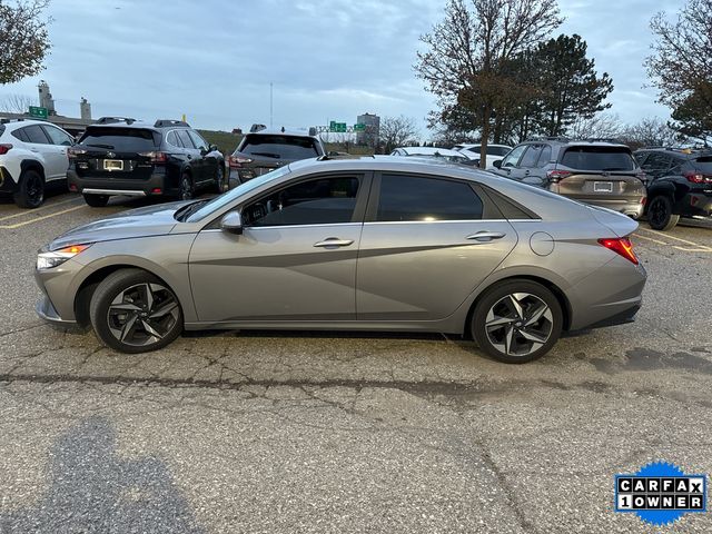 2022 Hyundai Elantra Limited