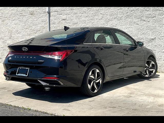 2022 Hyundai Elantra Limited