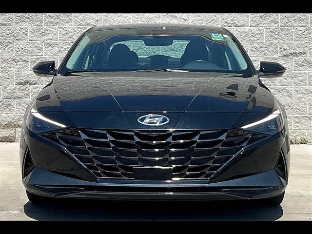 2022 Hyundai Elantra Limited