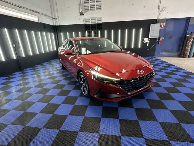 2022 Hyundai Elantra Limited