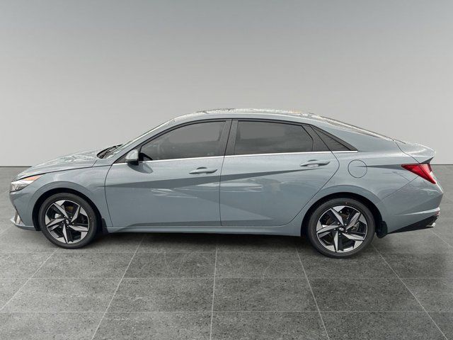 2022 Hyundai Elantra Limited