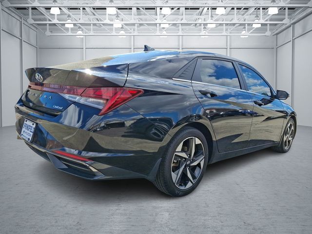 2022 Hyundai Elantra Limited