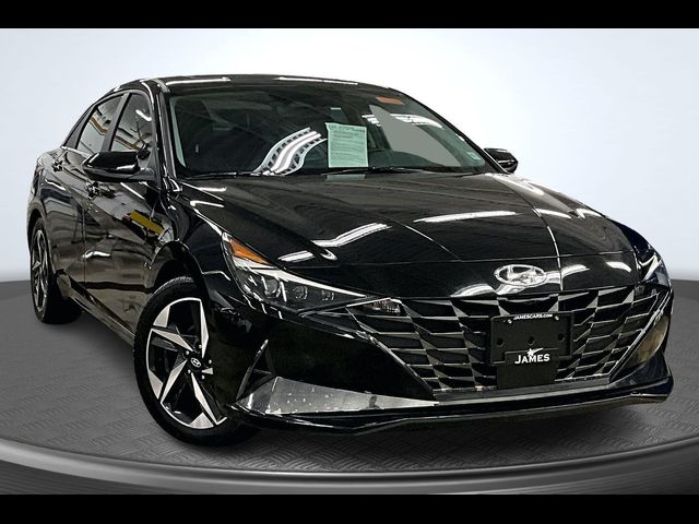 2022 Hyundai Elantra Limited